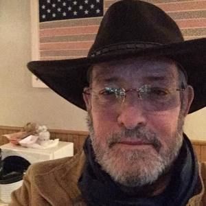 Meet your Posher, Lynn